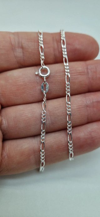 CADENA Y CRUZ DE PLATA