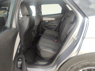 Peugeot 3008 e-EAT8 300 GT