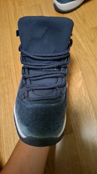 Jordan 11 Midnight Blue