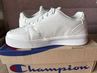 Champion Newman Blancas Talla 41 NUEVAS A ESTRENAR