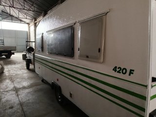 Caravana Roller Sevilla 420F <750kg