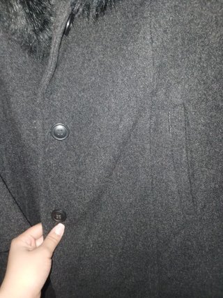 Abrigo OTTO & CO. Negro con cuello de pelo