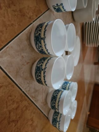Juego de tazas de porcelana