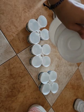 Juego de tazas de porcelana