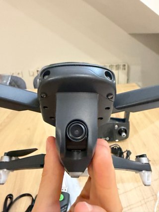 Dron Holy Stone HS175D sin usar