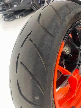 1290 Super Duke R solo esta semana entrego conce