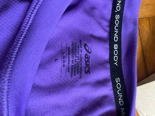 Camiseta Asics Morada Nueva