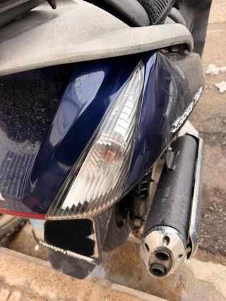 SE PULEN FAROS DE MOTO Y COCHE