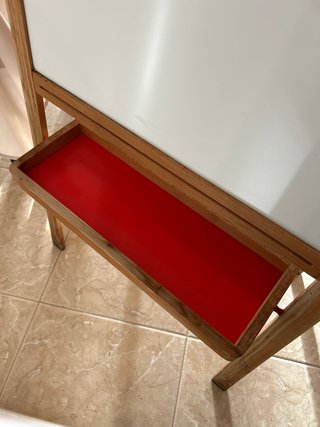 Pizarra infantil de pie madera