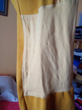 Pantalones mostaza con paneles