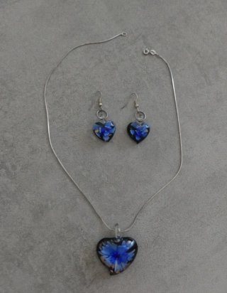 Collana con ciondolo a cuore + orecchini