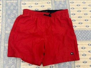 Bañador Tommy Hilfiger rojo niño 12-14 años