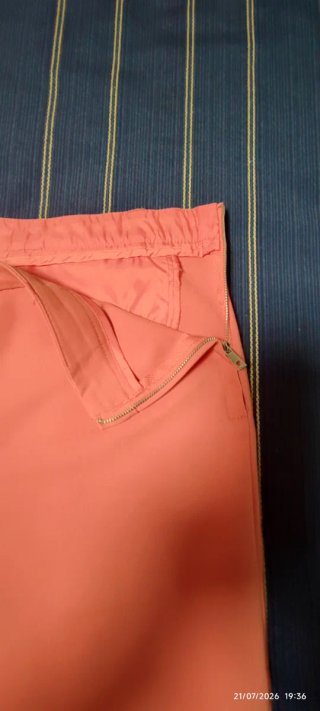 Pantalón de Sfera color Coral