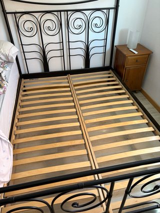 Cama Matrimonial 140x200 IKEA