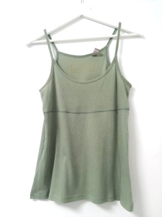 Camiseta tirantes verde militar