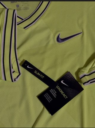 Camiseta NikeCourt AeroReact Rafa Nadal Nike S