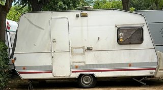 Caravana -750kg buen estado