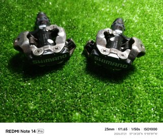 Pedales Shimano PD-M520