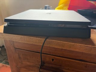PS4 Slim Nera in ottime condizioni