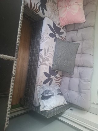 Sofá Rinconera Jardín con Mesa y dos puf