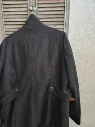 Abrigo gris doble botonadura