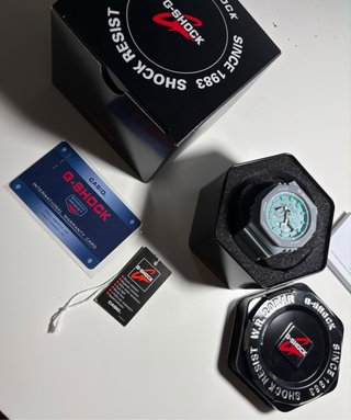 Reloj G-Shock Gris y Turquesa
