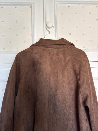 Chaqueta efecto ante Zara marrón