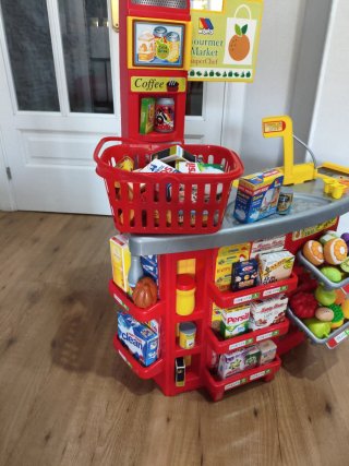 Supermercato di giocattoli marca Molto