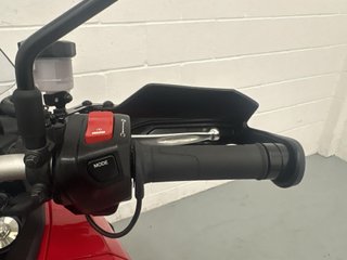 YAMAHA MTT890