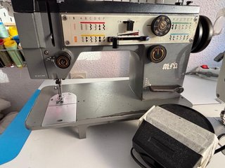 Máquina de coser Alfa Semi-Industria