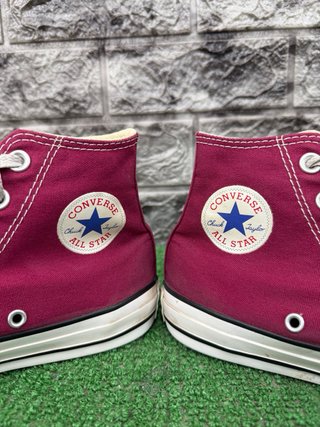 Converse rosse taglia 36.5