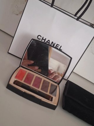 Paleta Labiales Chanel Larga Duración A Estrenar