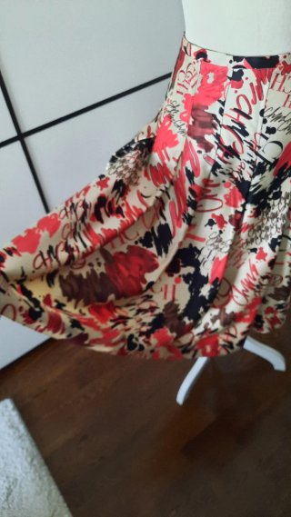 Falda Carolina Herrera pvp 285