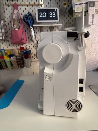Máquina de coser BERNINA B 215