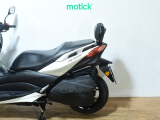 YAMAHA XMAX 300