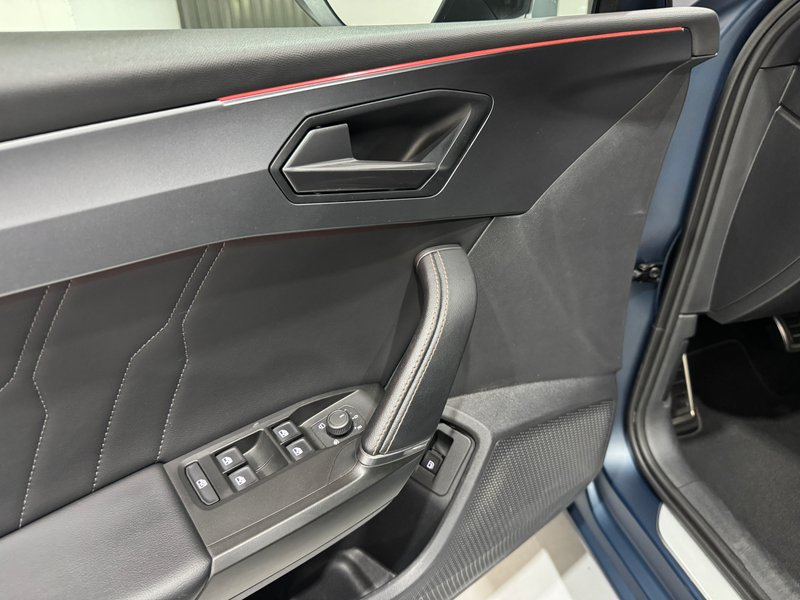 Cupra León 2024, foto 14