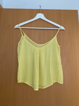 Top amarillo tirantes