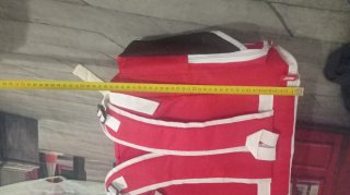 Mochila Isotérmica tipo nevera. Varios bolsillos.