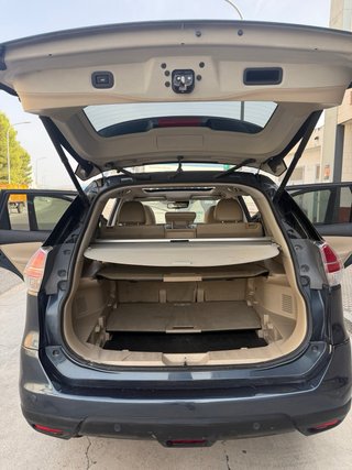 Nissan X-Trail 2015