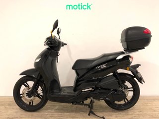PEUGEOT TWEET 125 (IVA DEDUCIBLE) (TOP CASE)