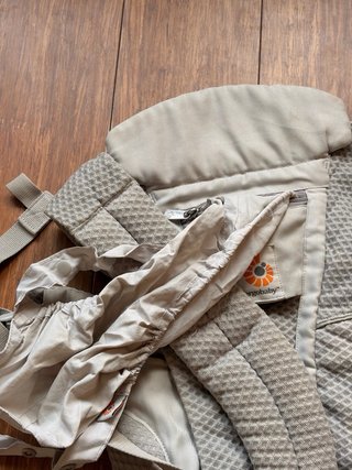 Mochila Ergobaby Omni Breeze Pearl Grey