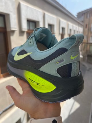 Nike Vomero 18 Gore-Tex Talla 48,5