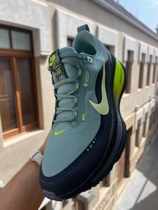 Nike Vomero 18 Gore-Tex Talla 48,5