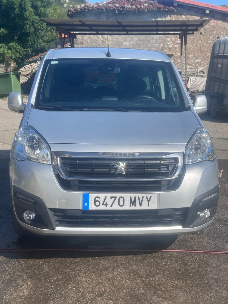 Peugeot Partner 2018 - foto 1