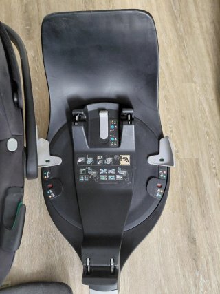 Maxi-Cosi Pebble 360 Silla de Coche + Base