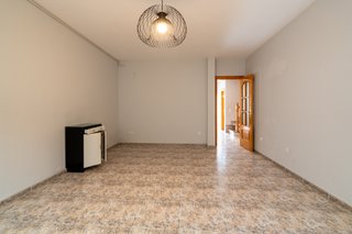 Gran casa de pueblo adosada en Ulldecona