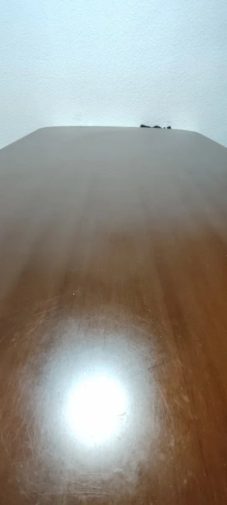 Mesa de comedor de madera con 6 sillas