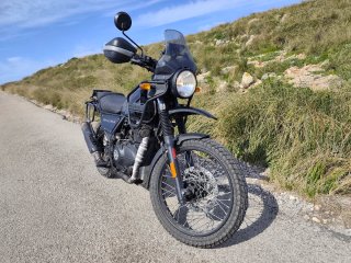 Royal enfield Himalayan 411 bs6 2021.