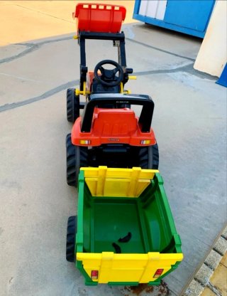 Tractor Infantil Kubota con Pala y Remolque