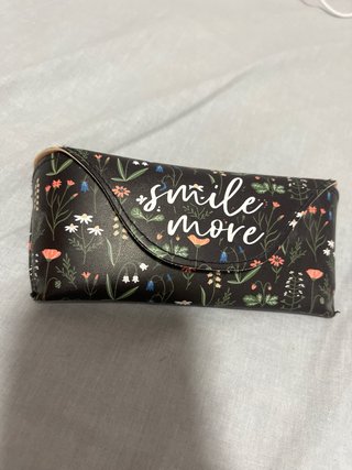 Funda gafas Smile More floral